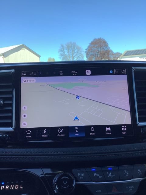 Certified 2024 Chrysler Pacifica Pinnacle FWD image 30