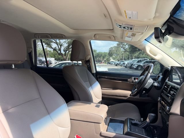 Used 2023 Lexus GX 460 Premium AWD/4WD image 16