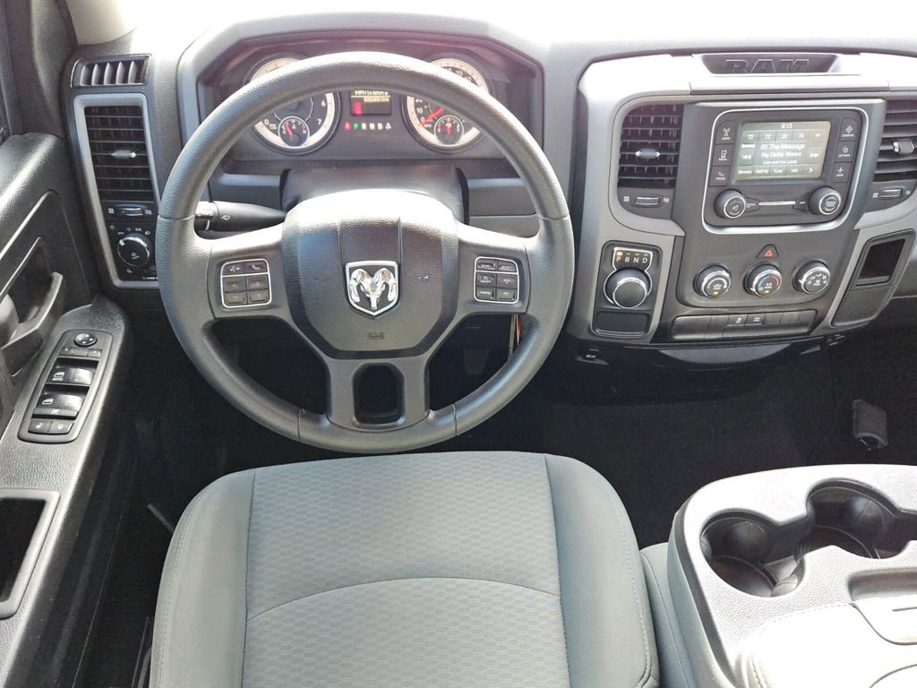Used 2018 RAM 1500 Express RWD image 12