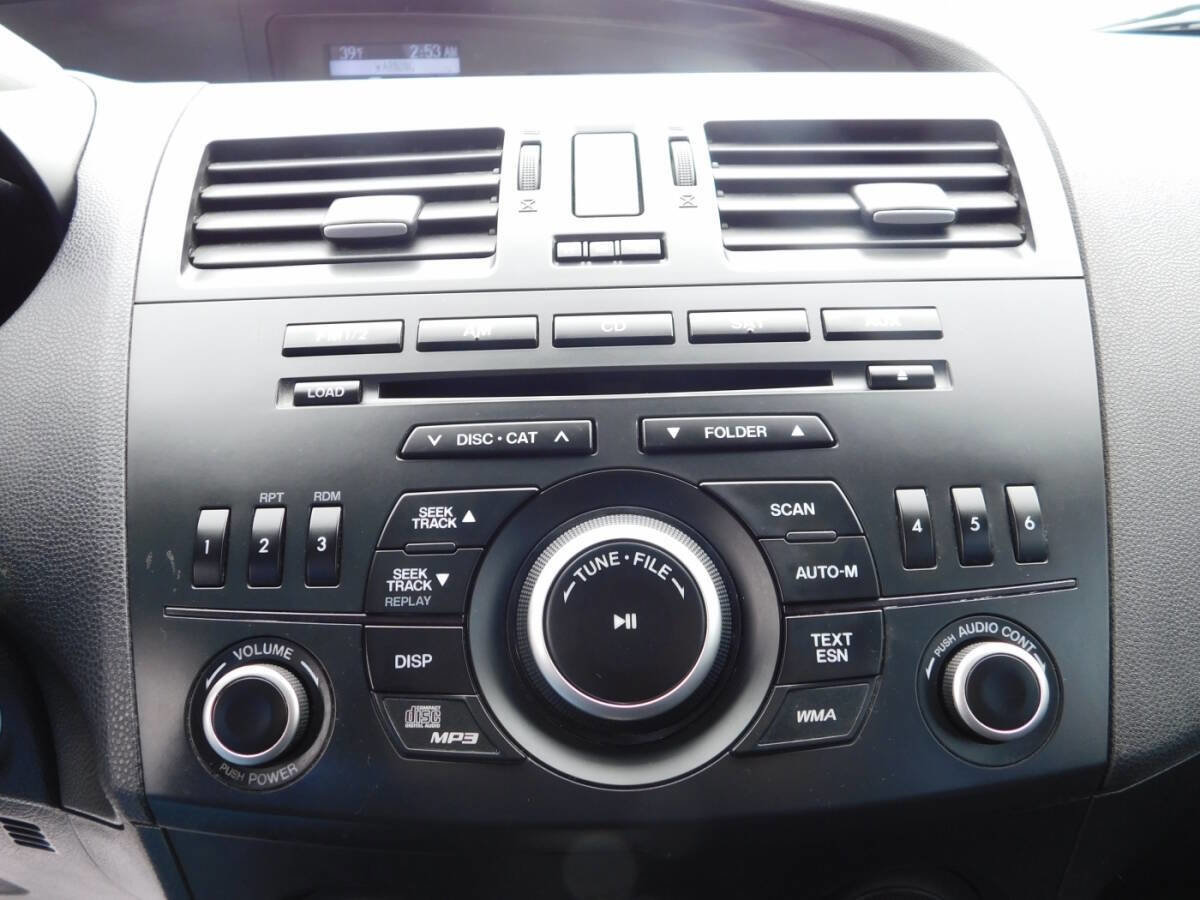 Used 2013 MAZDA MAZDA3 i Touring image 10