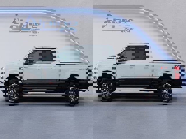 Used 2024 Ford F350 King Ranch w/ FX4 Off-Road Package image 2