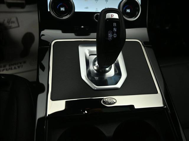Used 2023 Land Rover Range Rover Evoque R-Dynamic SE image 18