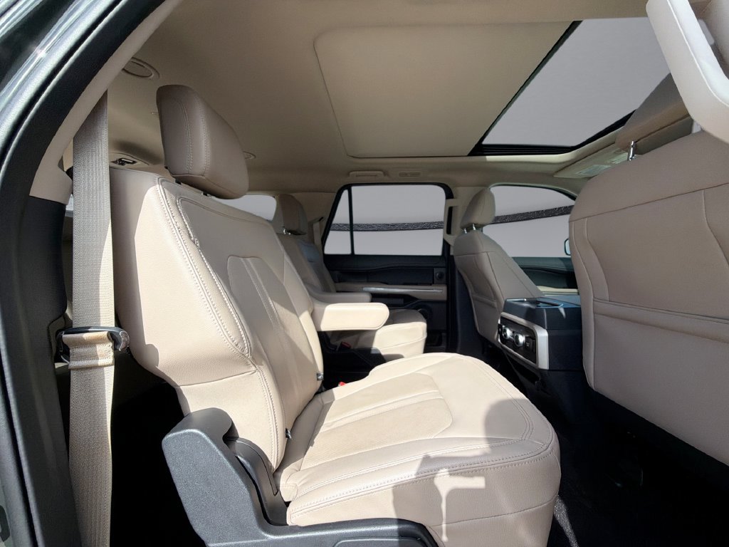 Used 2022 Ford Expedition Max Limited RWD image 17
