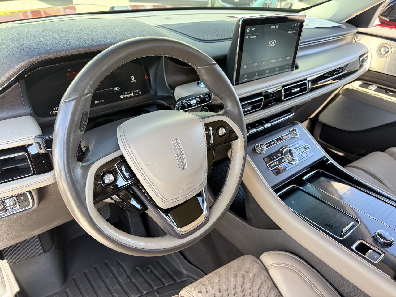Used 2020 Lincoln Aviator Reserve w/ Equipment Group 202A AWD/4WD image 18