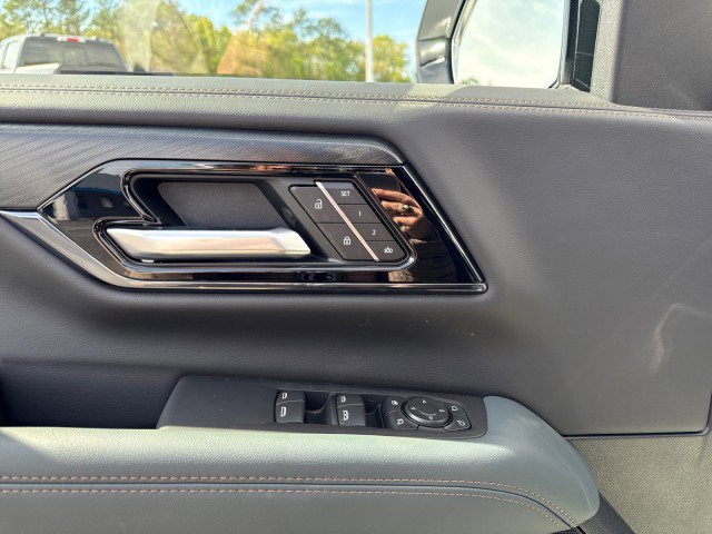 New 2026 GMC Yukon AT4 image 24