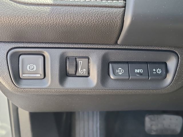 Used 2023 GMC Acadia SLT w/ Technology Package FWD image 24