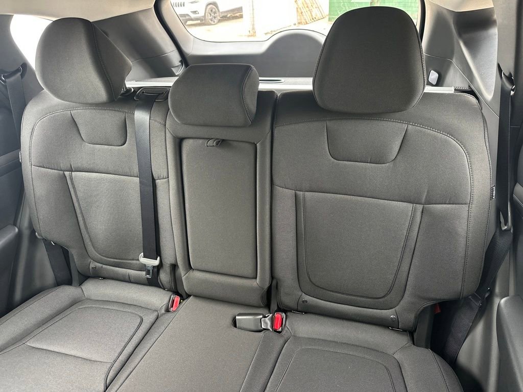 New 2026 Hyundai Tucson Blue SE image 22