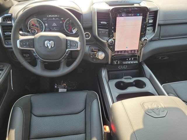 New 2026 RAM 1500 Laramie w/ Sport Appearance Package AWD/4WD image 11