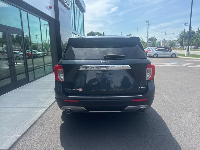 Used 2024 Ford Explorer Limited w/ Limited Technology Package AWD/4WD image 4