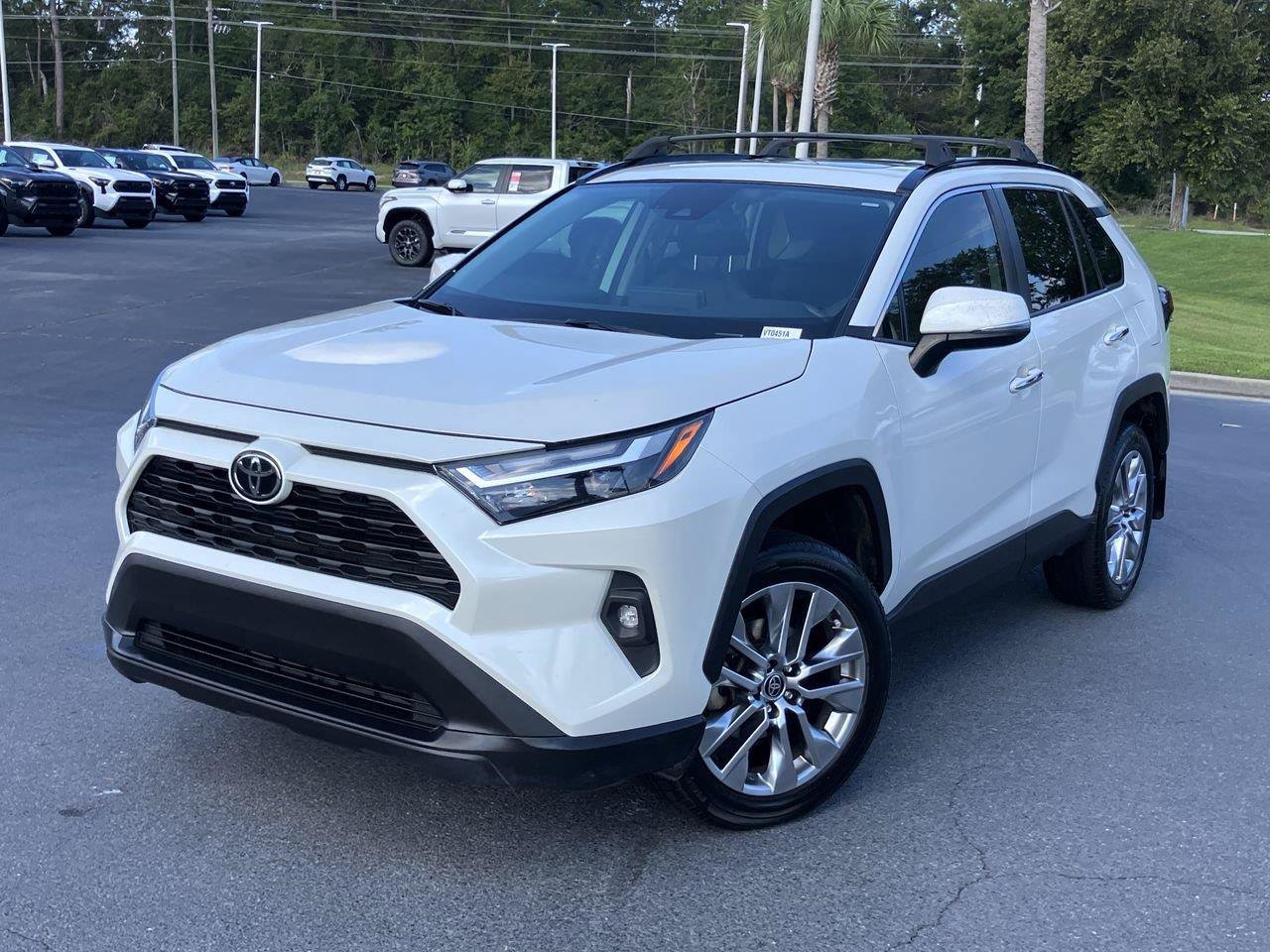 Used 2022 Toyota RAV4 XLE Premium AWD/4WD image 1