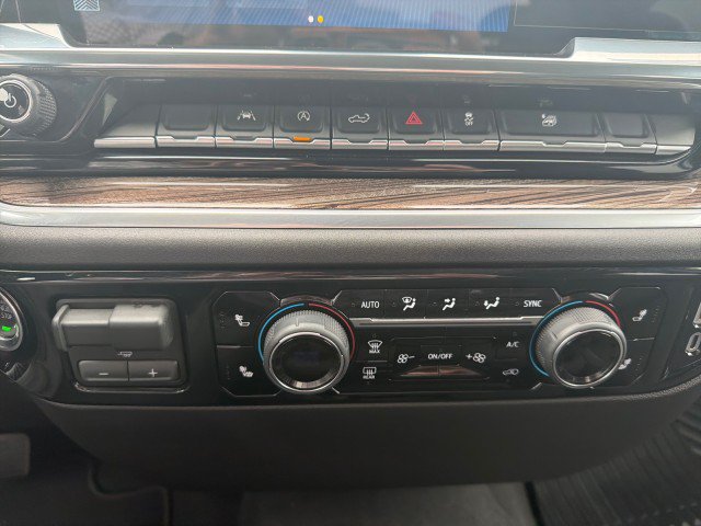 Used 2026 Chevrolet Silverado 1500 LT RWD image 9