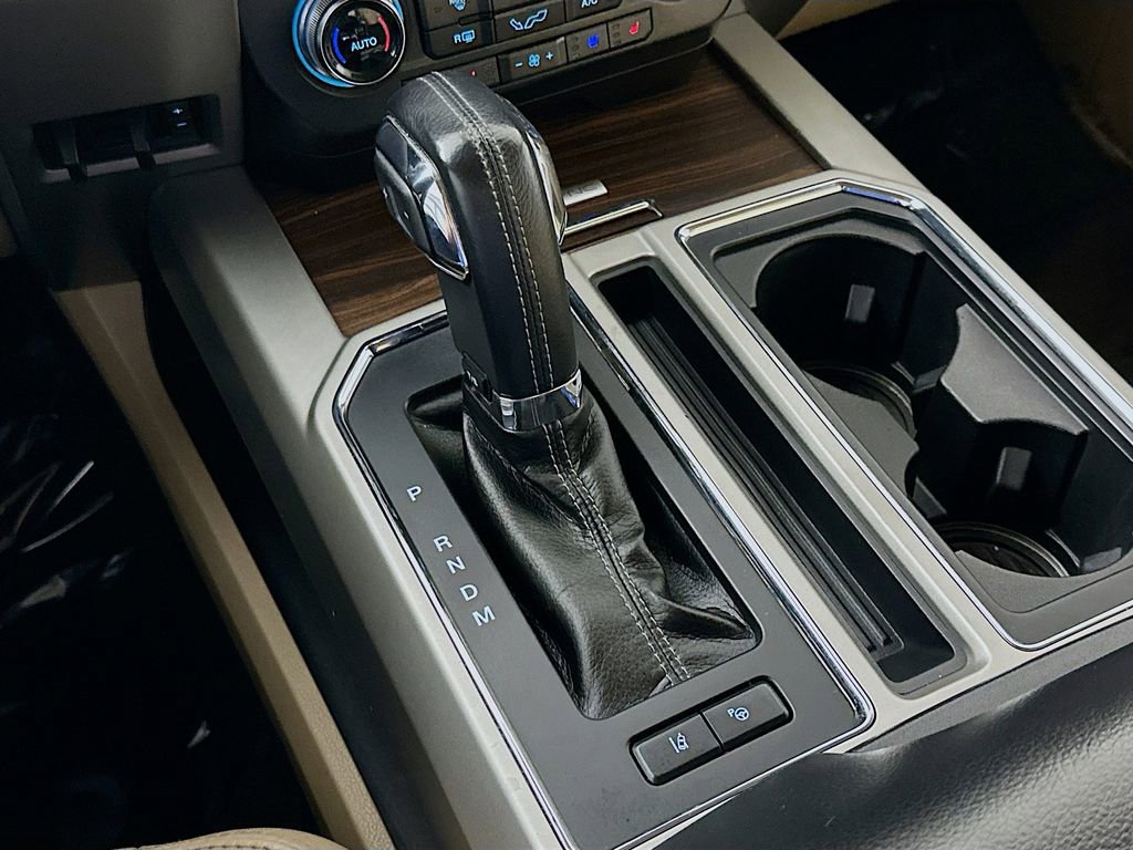 Used 2017 Ford F150 Lariat w/ Equipment Group 502A Luxury AWD/4WD image 20