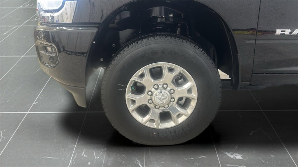 Used 2024 RAM 3500 Laramie image 17