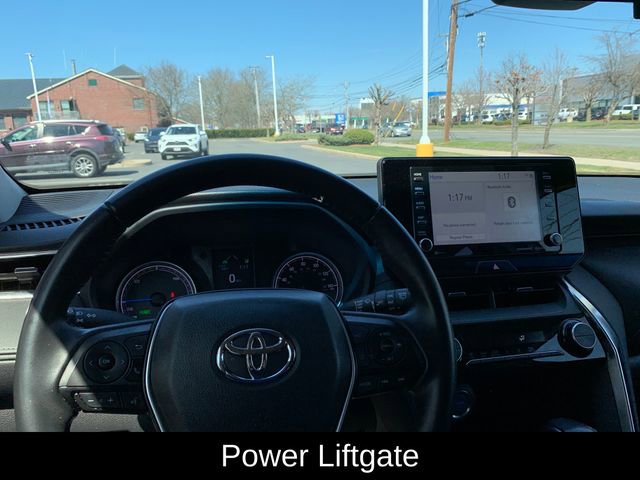 Used 2021 Toyota Venza LE image 17