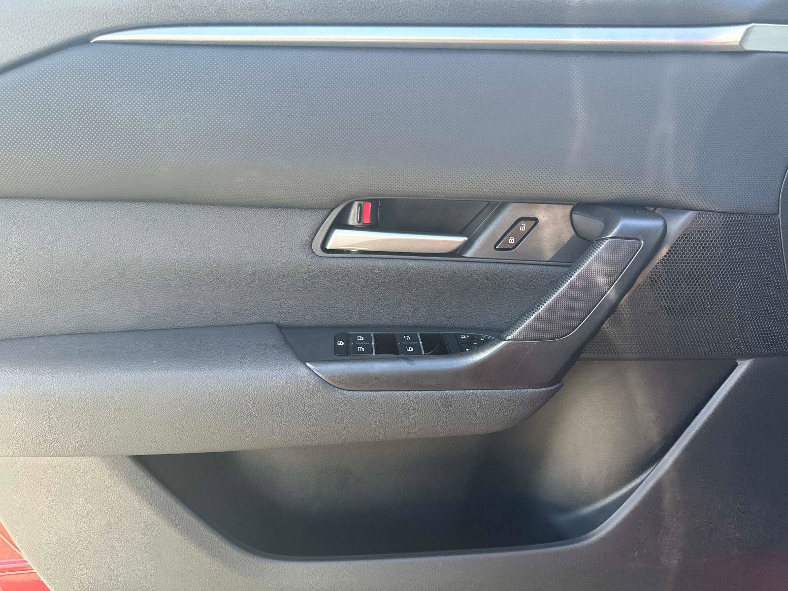 Certified 2025 MAZDA CX-50 AWD 2.5 S w/ Preferred Package image 23