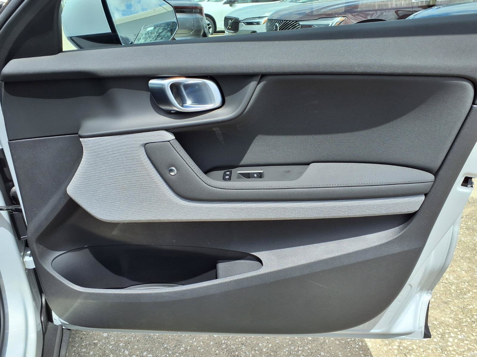 Used 2024 Polestar Polestar 2 RWD image 13