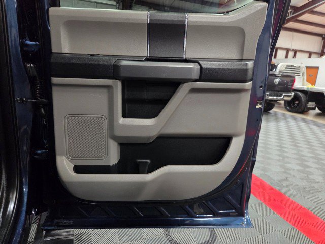 Used 2017 Ford F150 XLT AWD/4WD image 34
