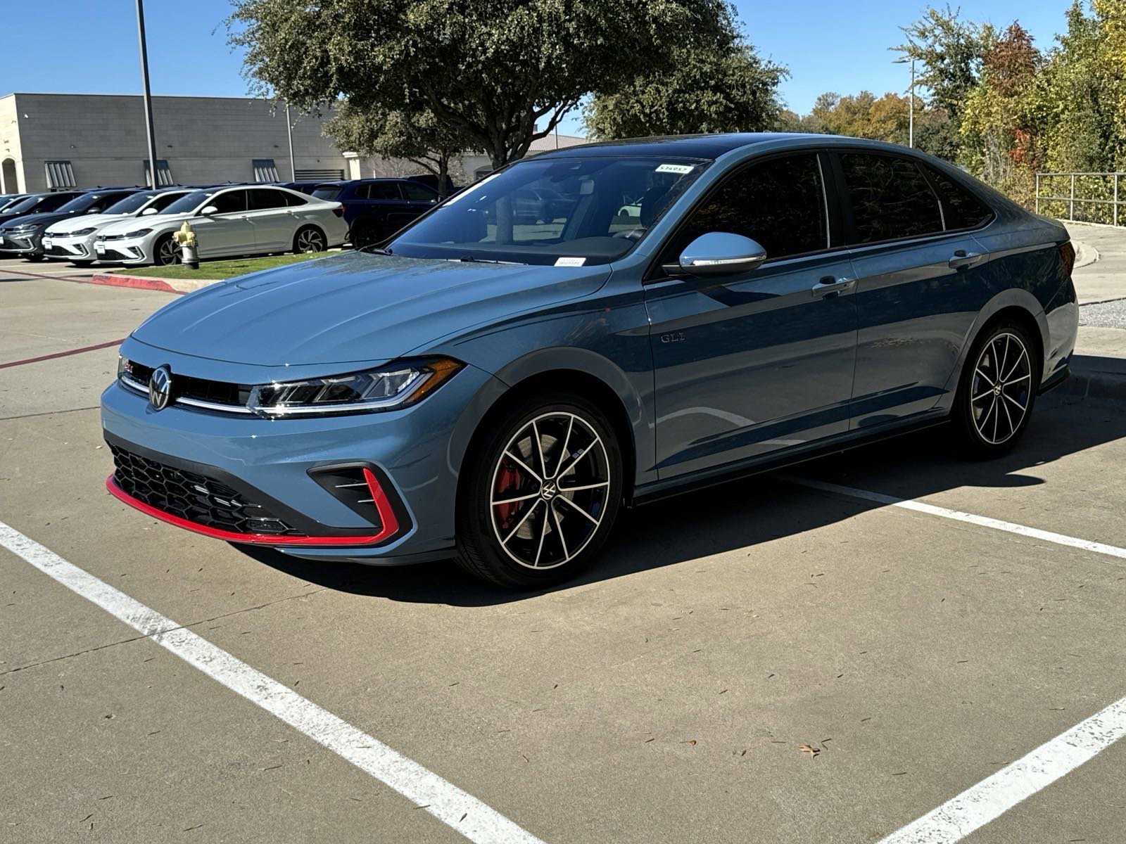 Certified 2026 Volkswagen Jetta GLI Autobahn FWD image 33
