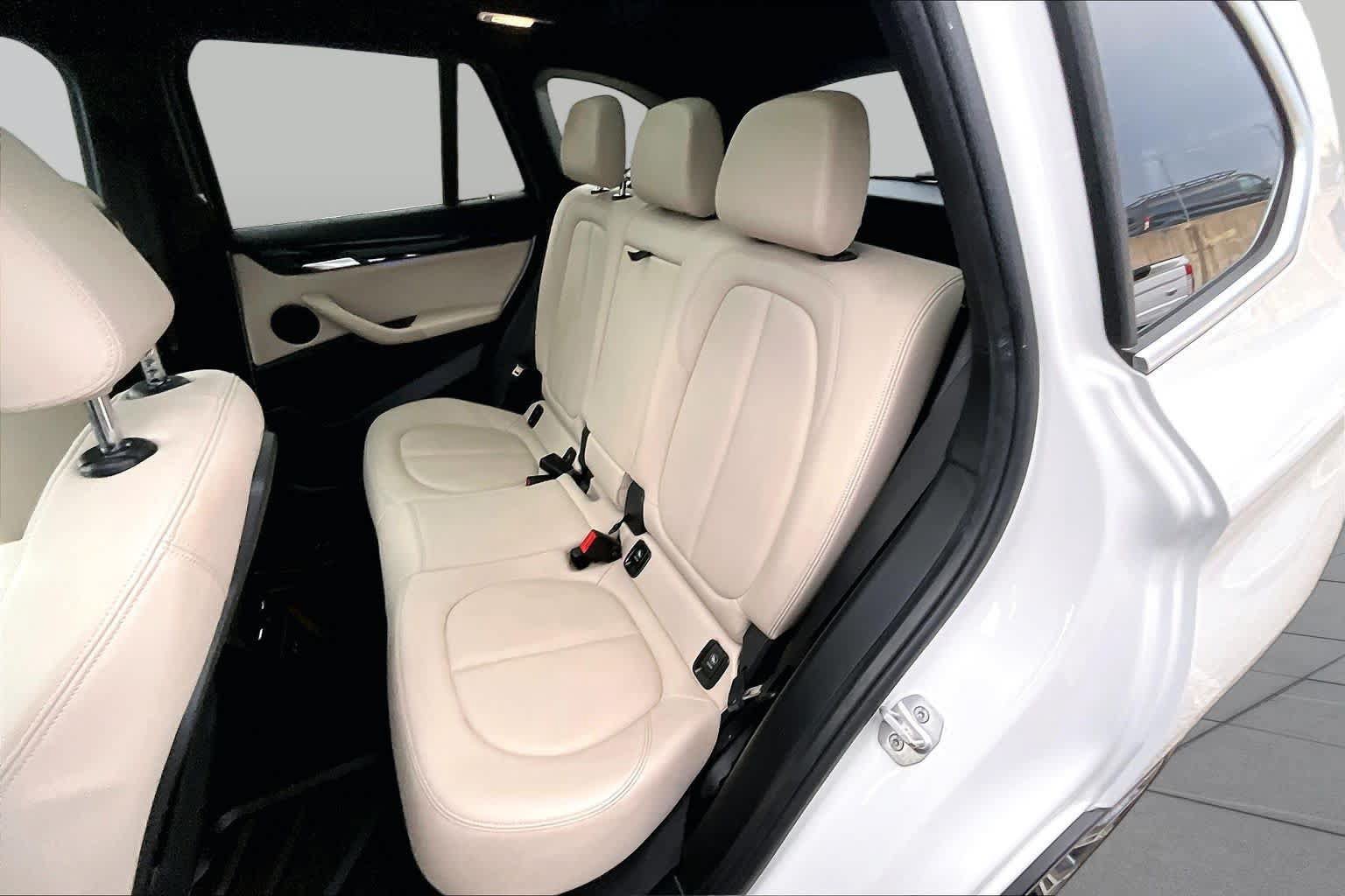 Used 2021 BMW X1 sDrive28i w/ Convenience Package FWD image 24