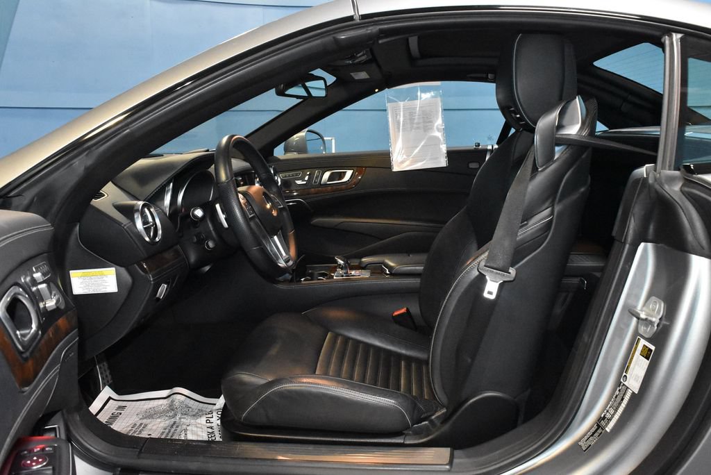 Used 2013 Mercedes-Benz SL 550 image 9