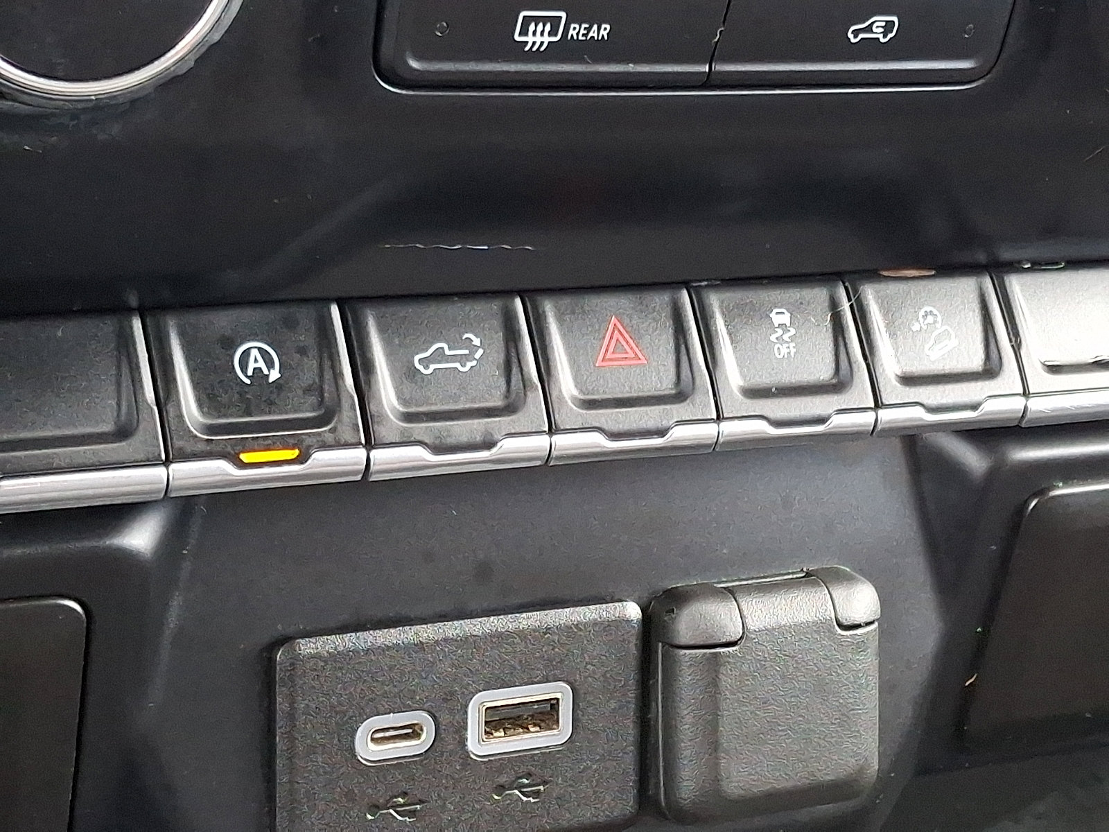 Used 2019 Chevrolet Silverado 1500 RST image 24