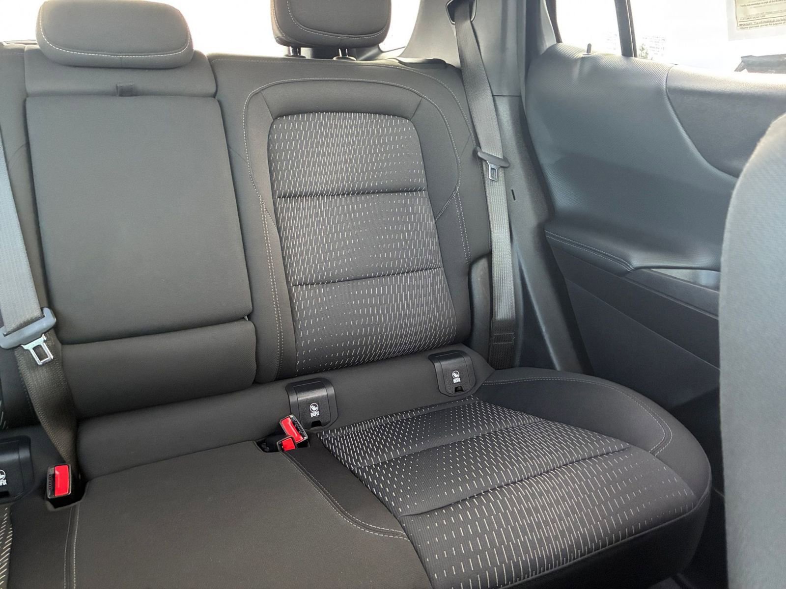 Used 2025 Chevrolet Equinox LT image 36