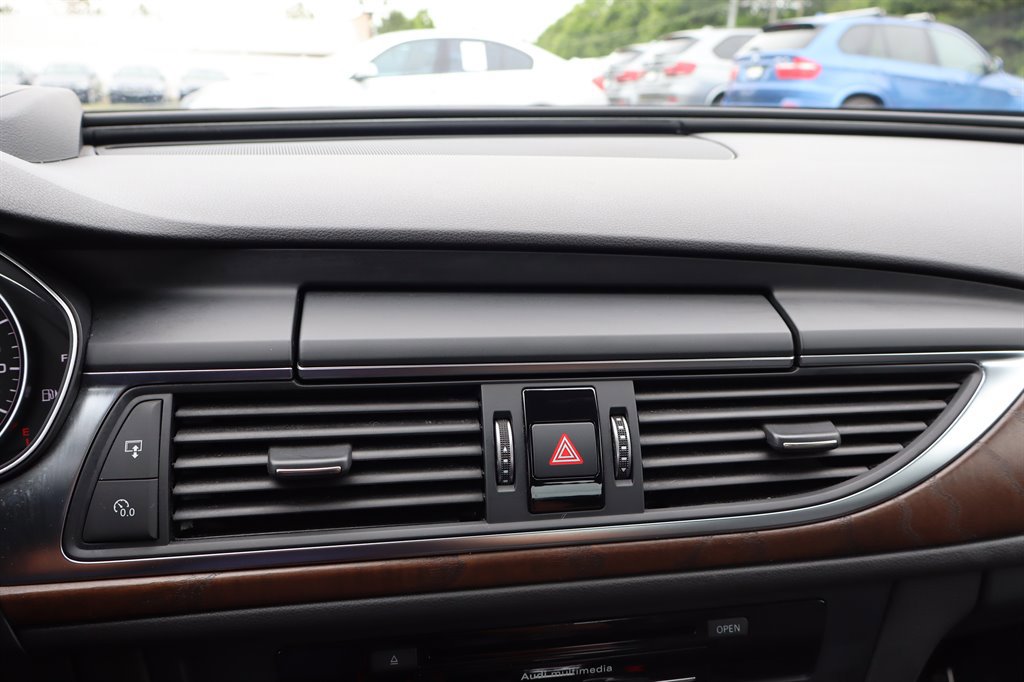 Used 2016 Audi A6 TDI Prestige w/ Prestige Package AWD/4WD image 28