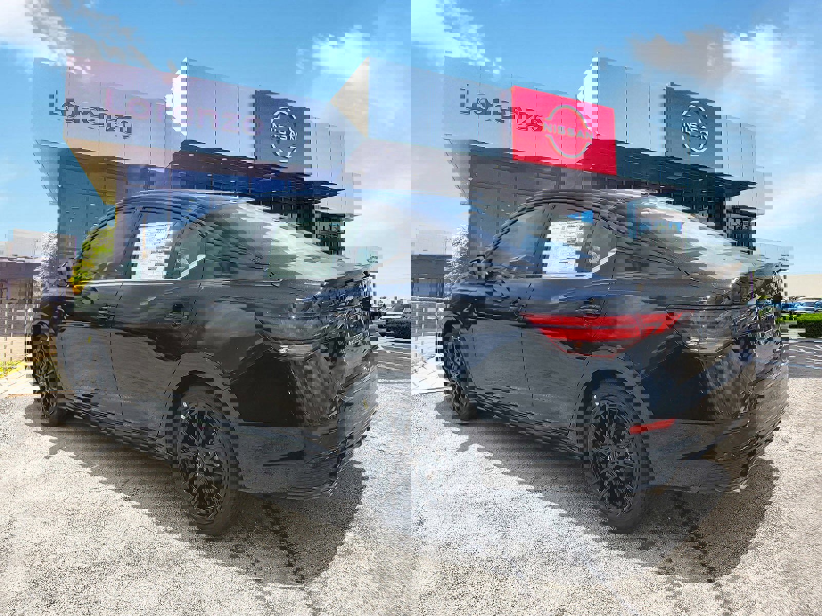 New 2025 Nissan Sentra SR w/ Midnight Edition image 6