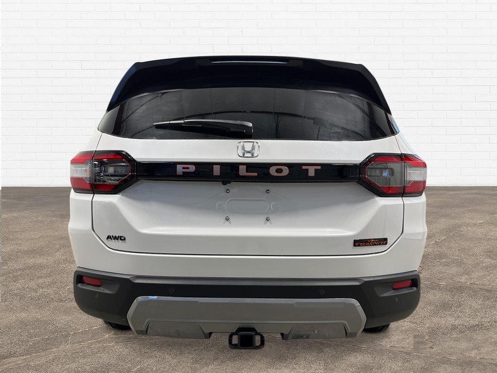 New 2026 Honda Pilot TrailSport image 5