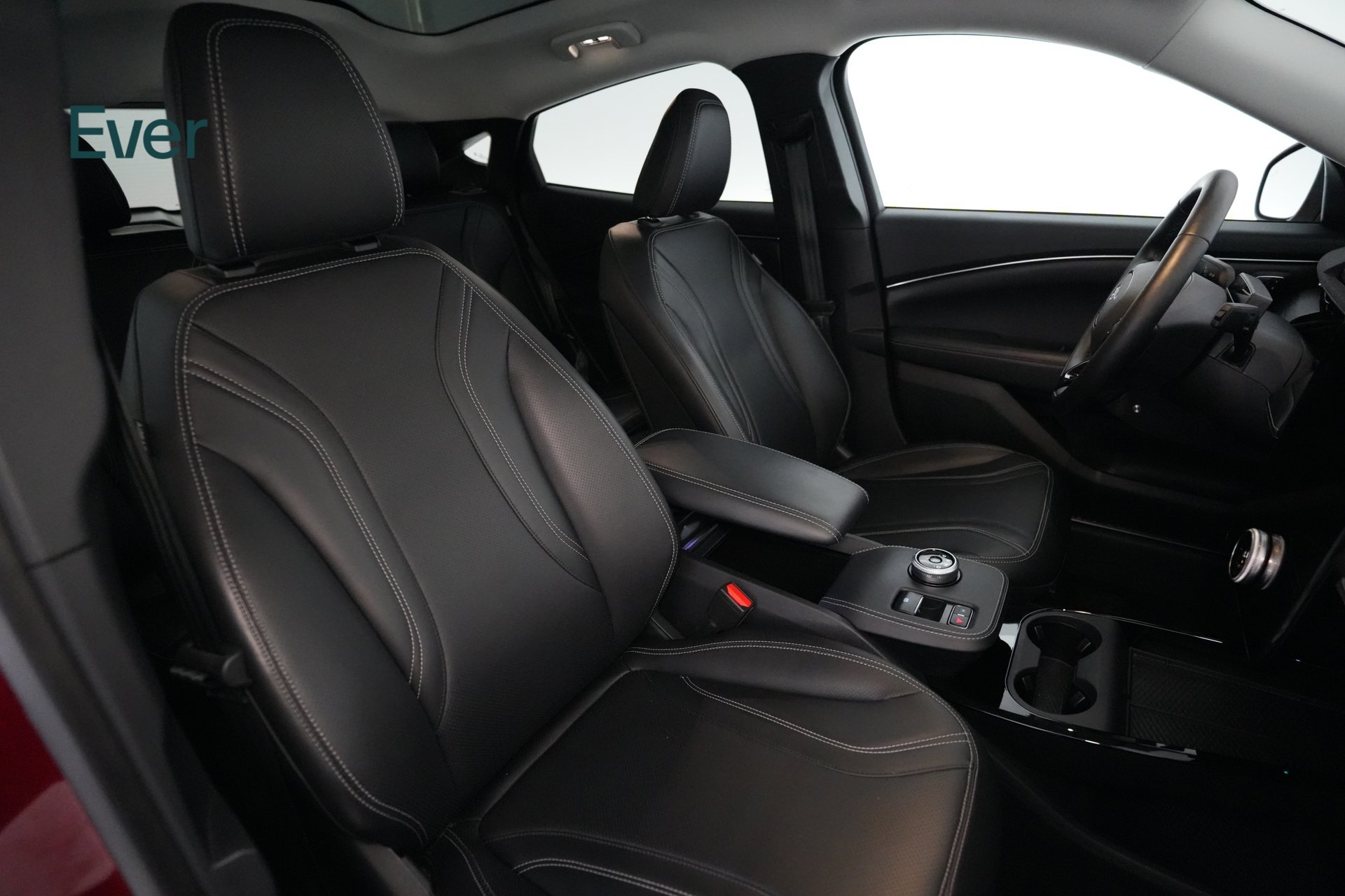 Used 2022 Ford Mustang Mach-E Premium RWD image 23