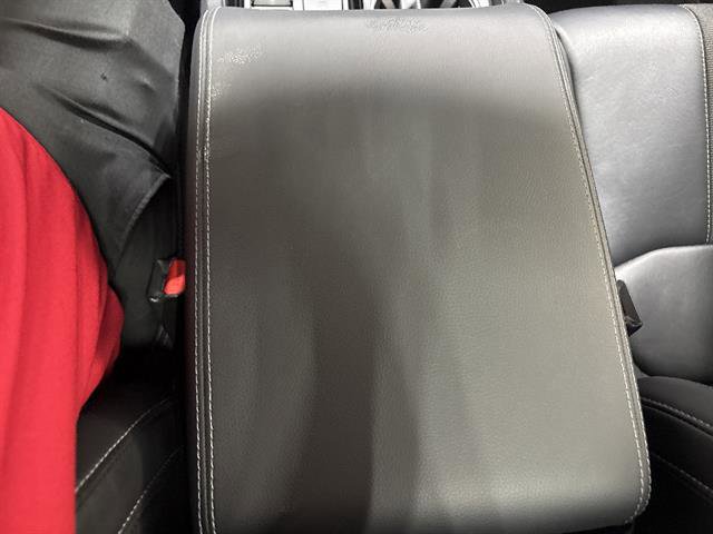 Used 2023 Honda Pilot Touring image 13