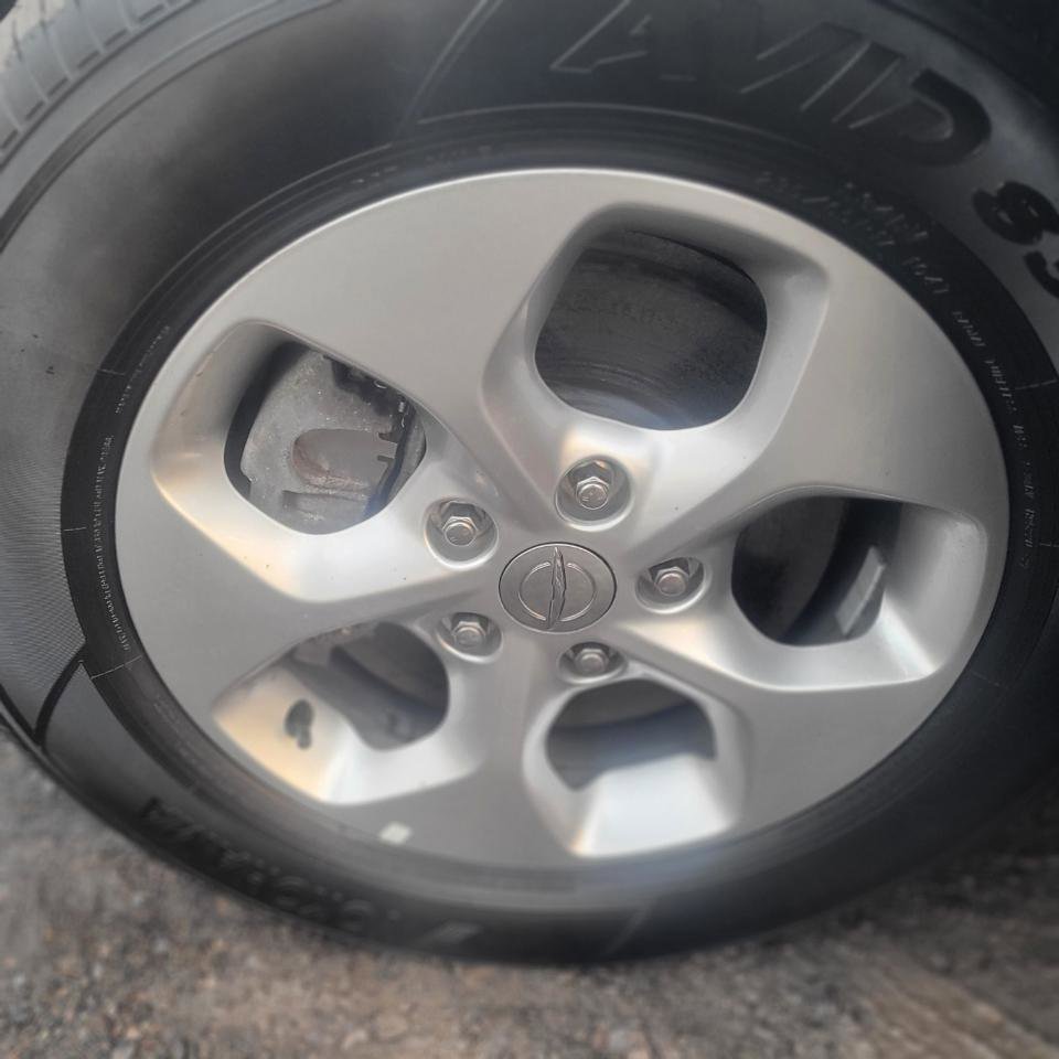 Used 2017 Chrysler Pacifica Touring Plus image 42