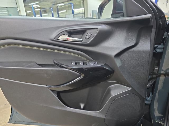 New 2026 Chevrolet Trax LT w/ Driver Confidence Package FWD image 26