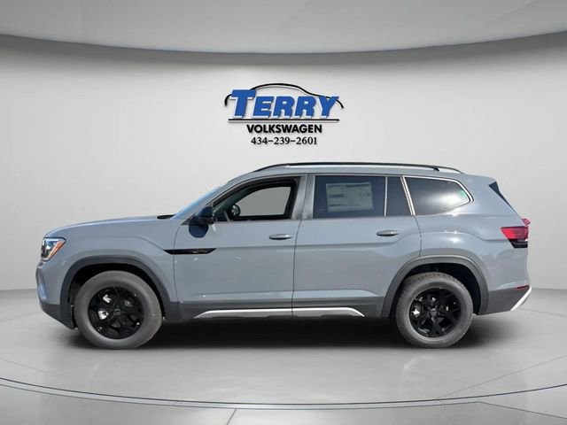 New 2026 Volkswagen Atlas Peak Edition AWD/4WD image 2