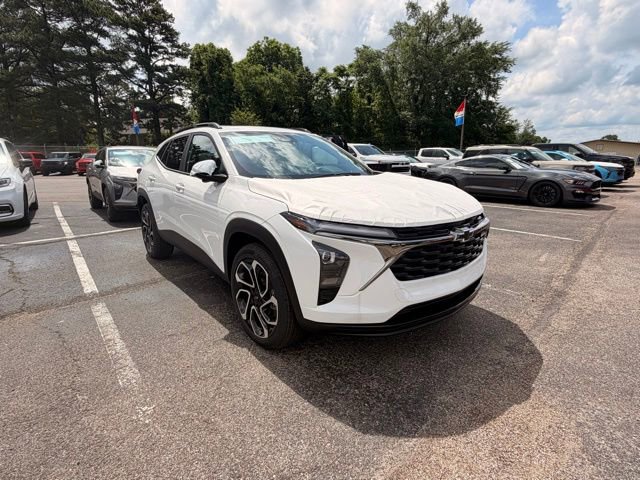 New 2026 Chevrolet Trax RS w/ Sunroof Package FWD video 1
