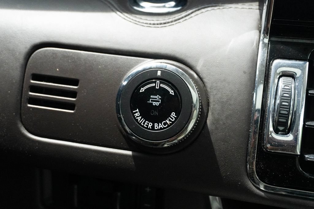 Used 2020 Lincoln Navigator Black Label AWD/4WD image 32