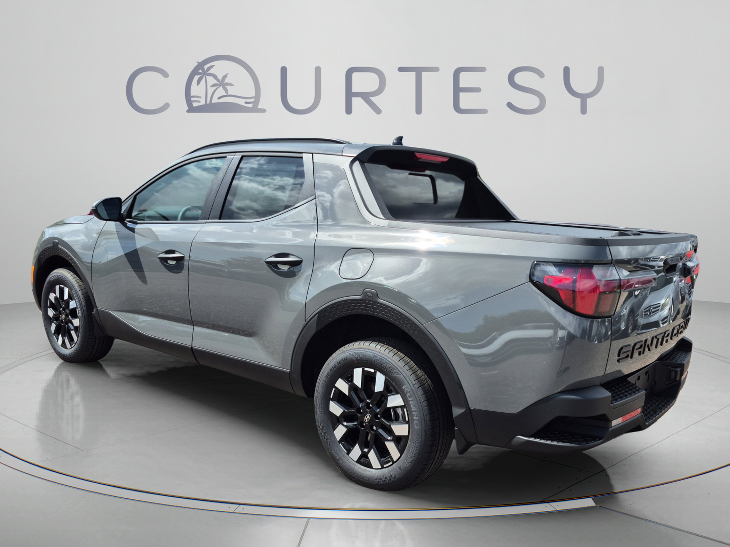New 2027 Hyundai Santa Cruz SEL FWD image 3