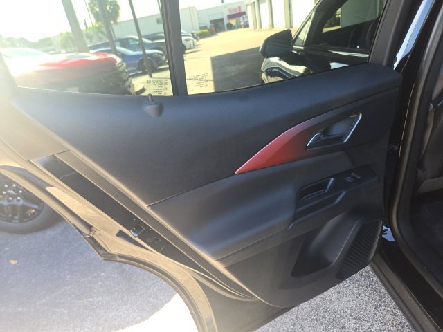 Used 2024 Chevrolet Equinox EV RS FWD image 17
