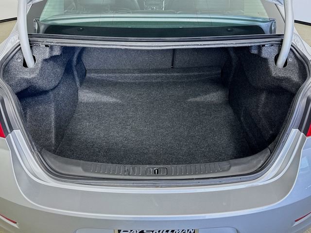 Used 2013 Chevrolet Malibu LT FWD image 22