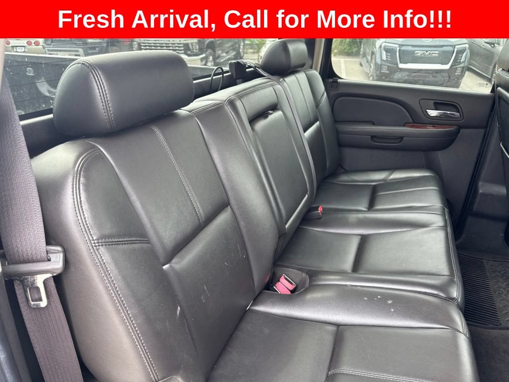 Used 2011 Chevrolet Silverado 2500 LTZ w/ LTZ Plus Package AWD/4WD image 8