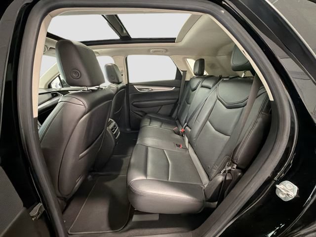 Used 2017 Cadillac XT5 Luxury w/ Driver Awareness Package FWD image 22