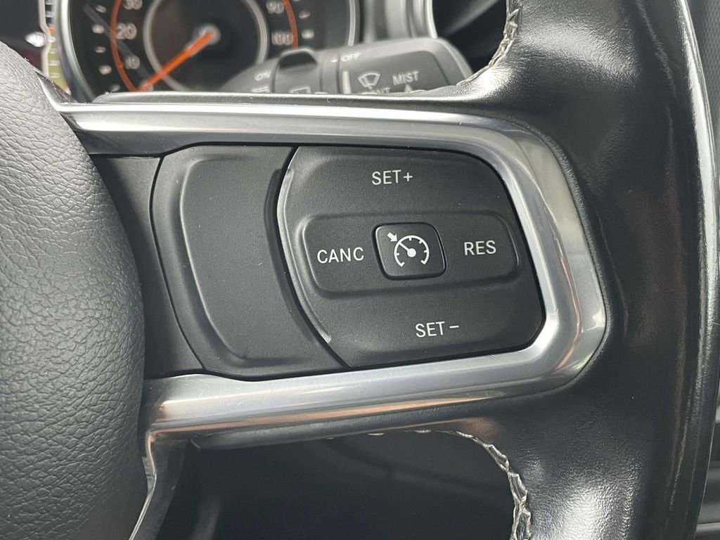 Used 2021 Jeep Wrangler Unlimited Sahara image 11