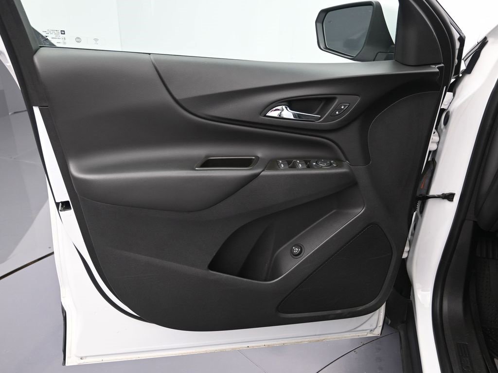 Certified 2021 Chevrolet Equinox LT image 10