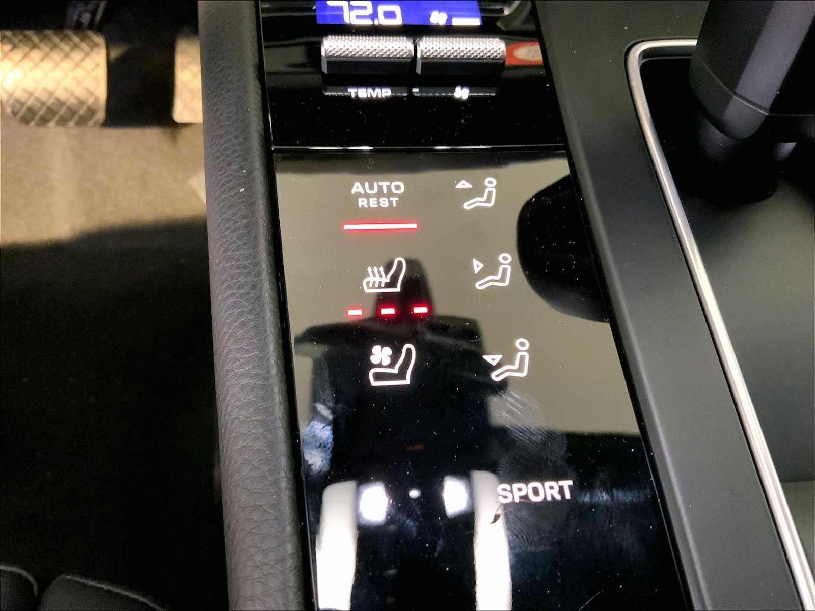 New 2026 Porsche Macan AWD/4WD image 25