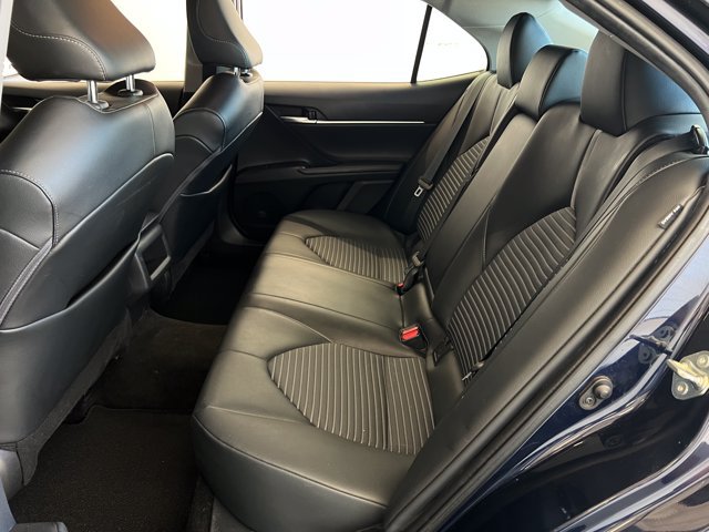 Used 2022 Toyota Camry SE FWD image 29