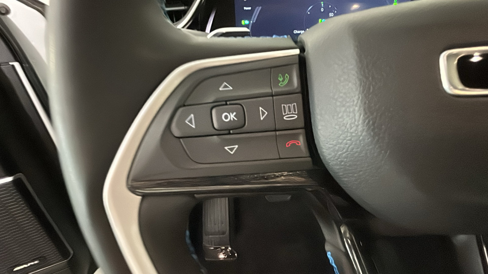 Used 2024 Jeep Grand Cherokee Trailhawk AWD/4WD image 18