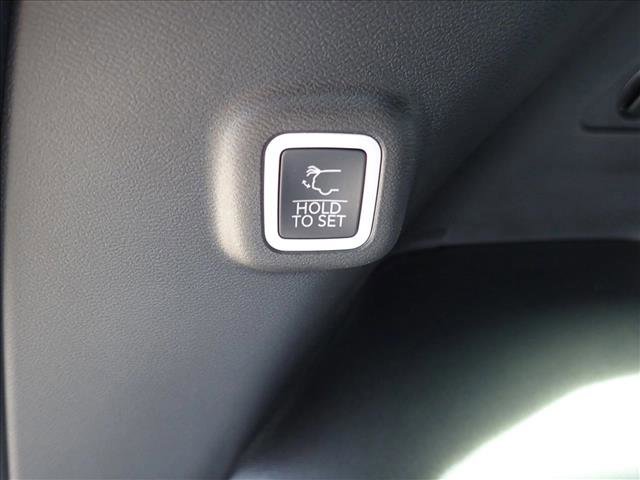 New 2026 Jeep Cherokee Limited image 9