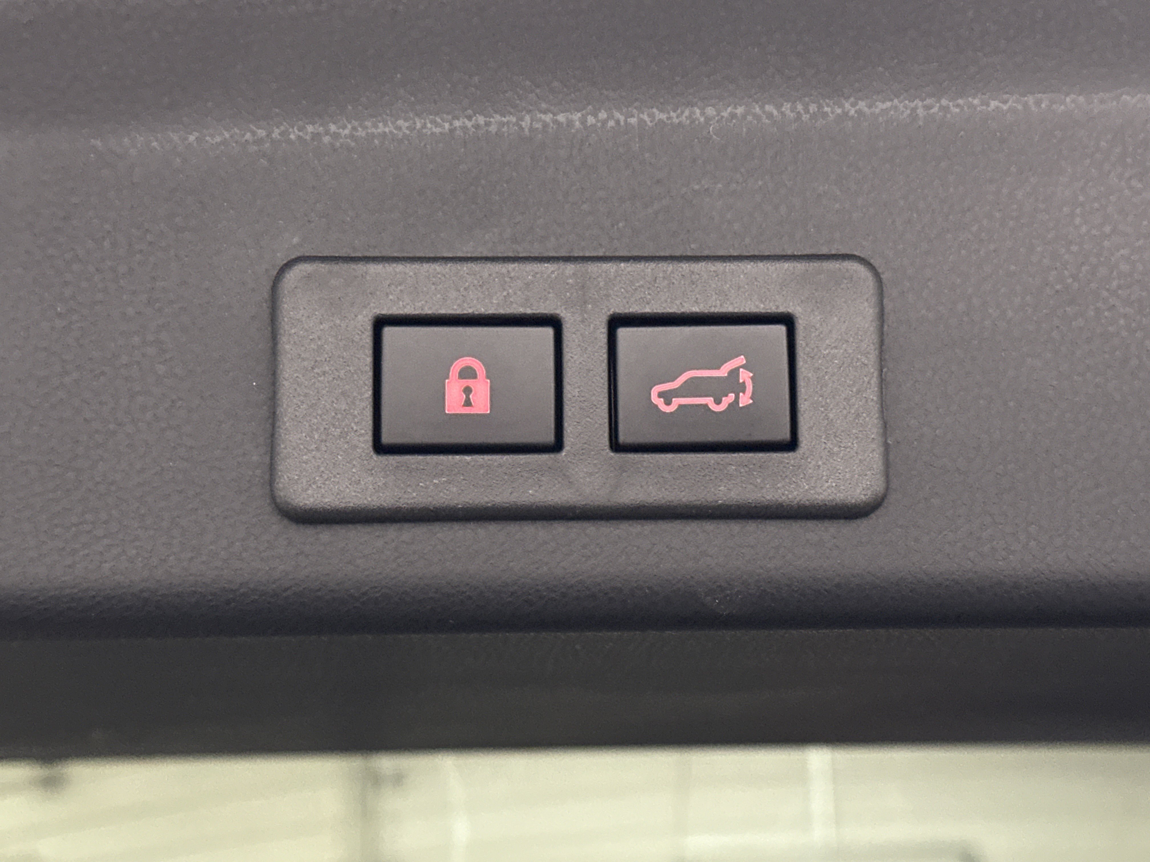 Certified 2025 Subaru Ascent Touring image 14