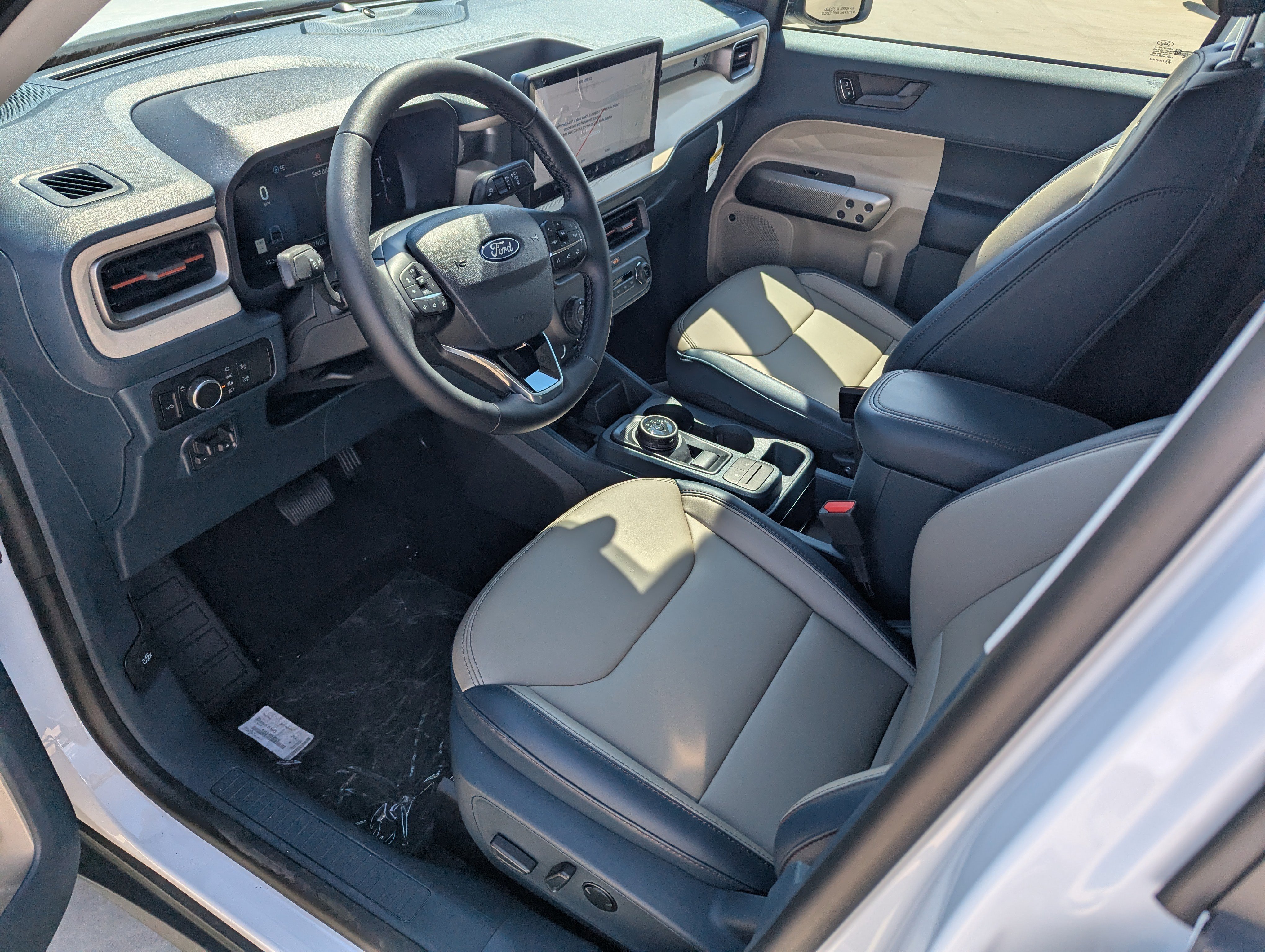 New 2025 Ford Maverick Lariat w/ 4K Tow Package image 10