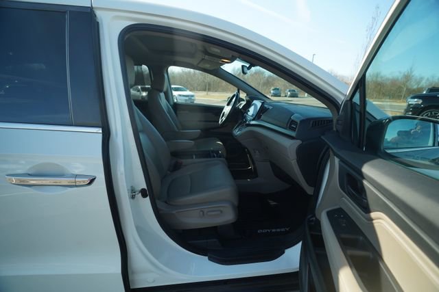 Used 2018 Honda Odyssey EX-L image 19
